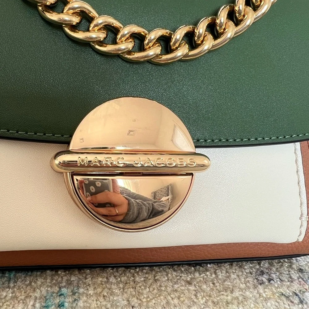 Marc Jacobs The Tuck Lock Bag - Picture 4 of 9